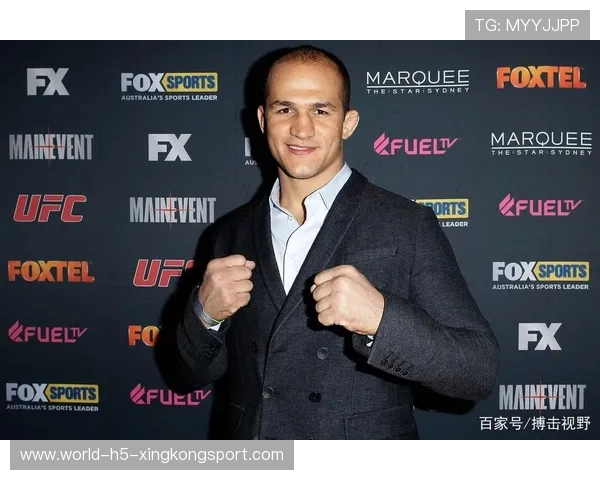 格斗UFC:顶尖对决震撼擂台,火爆全场!,ufc顶尖高手